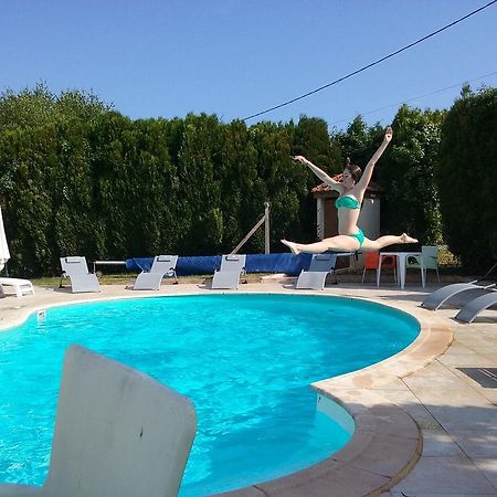Roumazières Hotel Du Commerce Chez Stephane מראה חיצוני תמונה